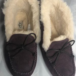 Uggs Alena booties *Brand New*